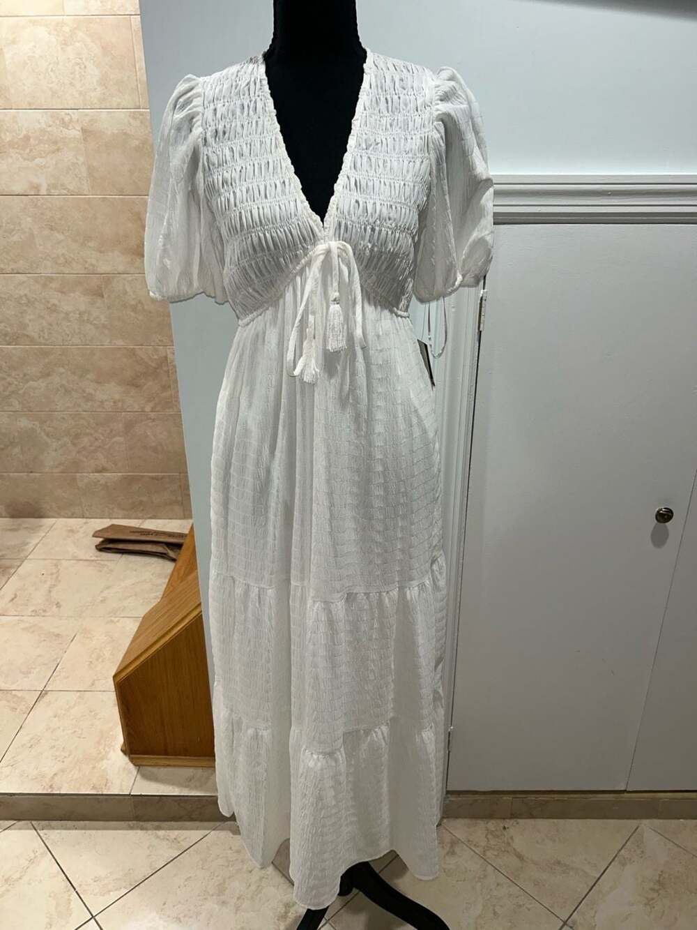 Taylor white textured puff sleeve tiered maxi dress with tassel tie